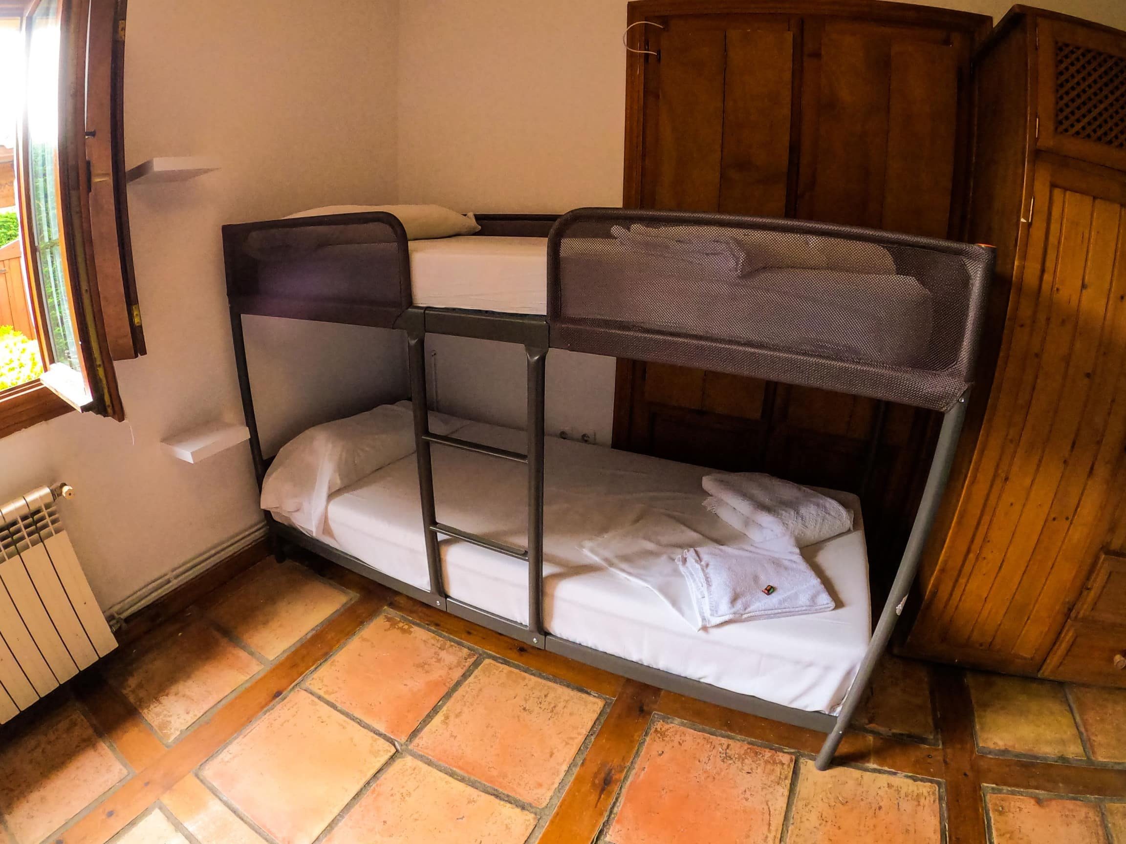 New Wave Surf Hostal Backpackers